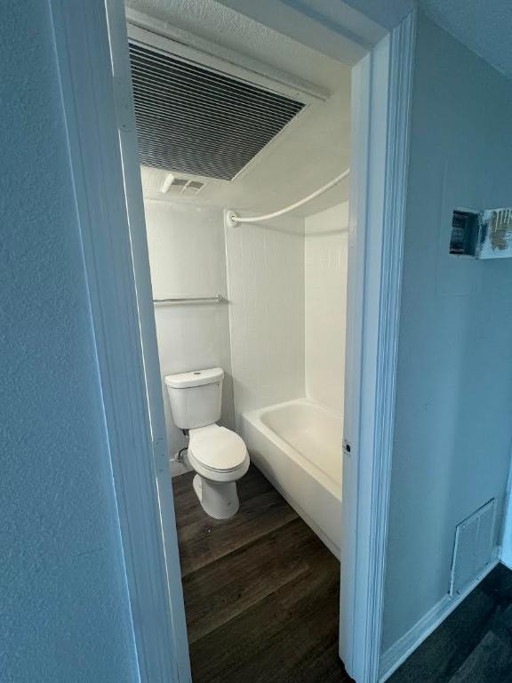 2560 S Ocean Boulevard 407