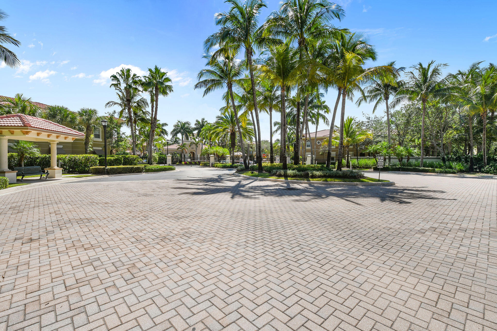 4931 Bonsai Circle 111