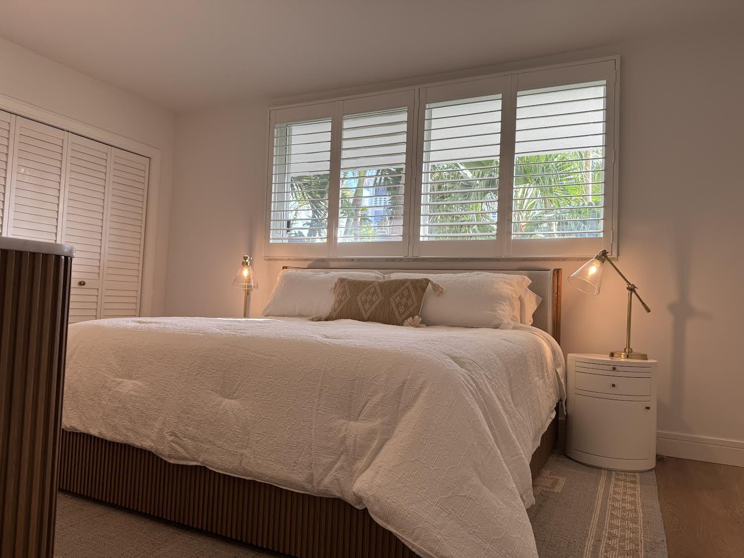 139 Sunrise Avenue 1090