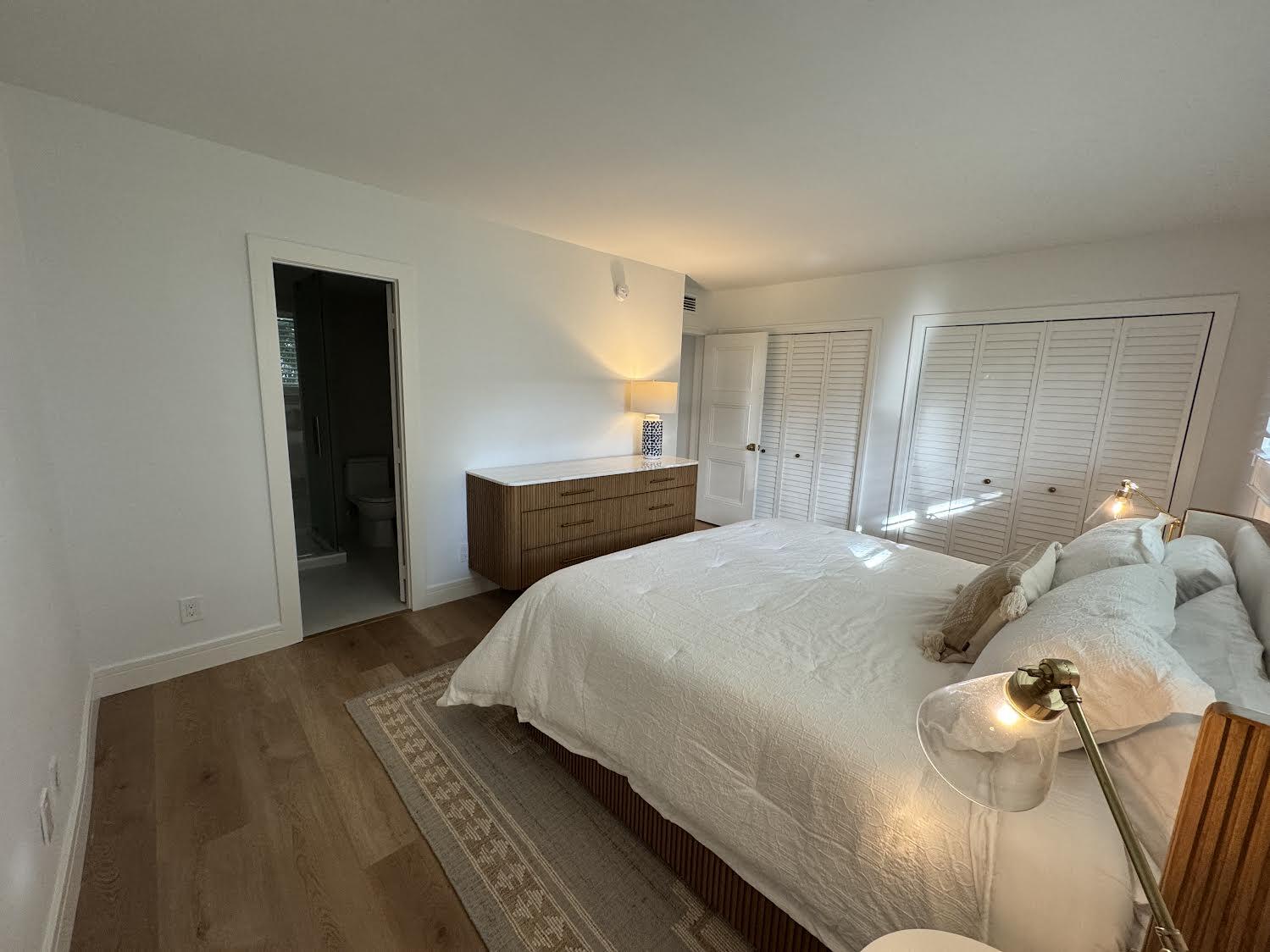 139 Sunrise Avenue 1090