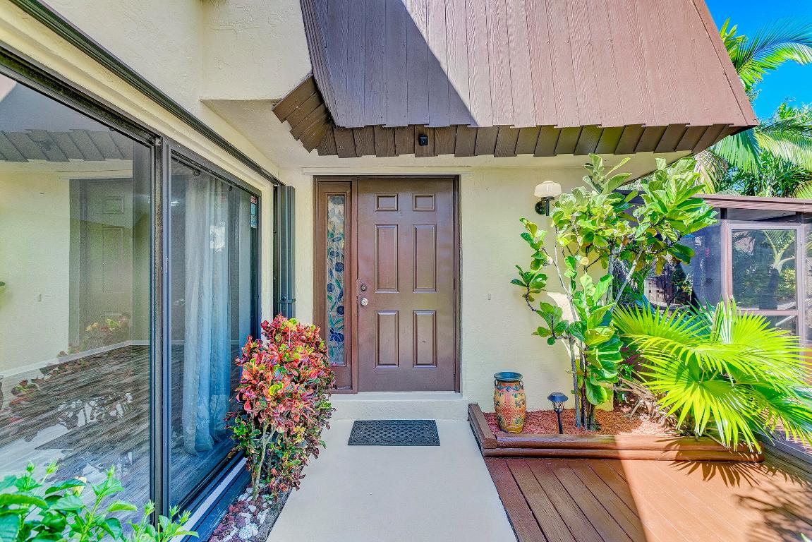 3530 E Gardens B Drive E B