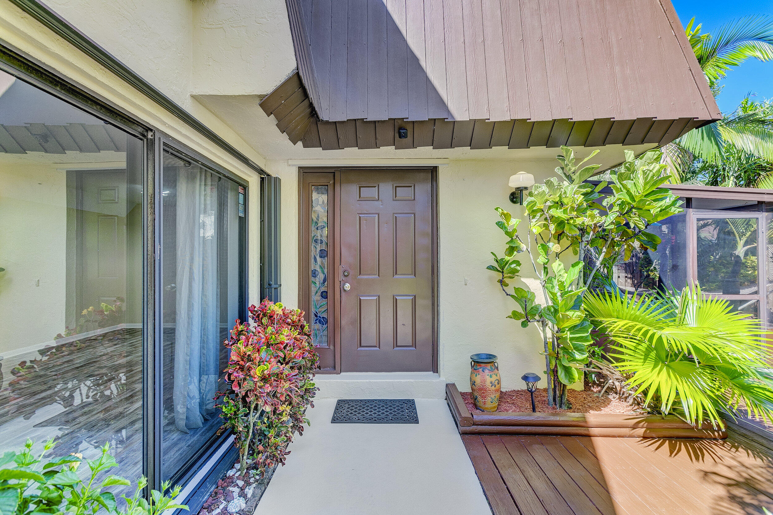 3530 E Gardens B Drive E B