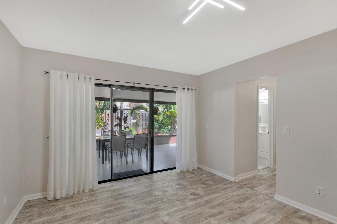 3530 E Gardens B Drive E B