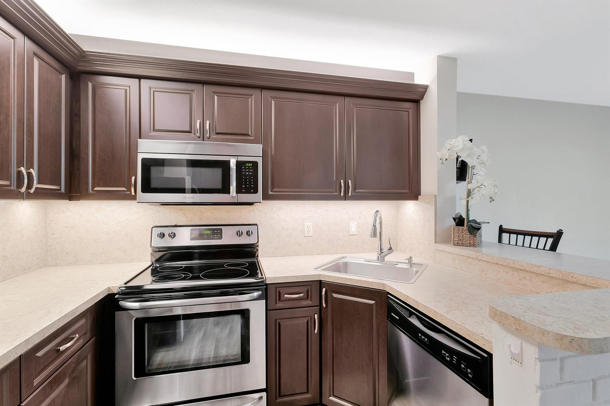 3530 E Gardens B Drive E B