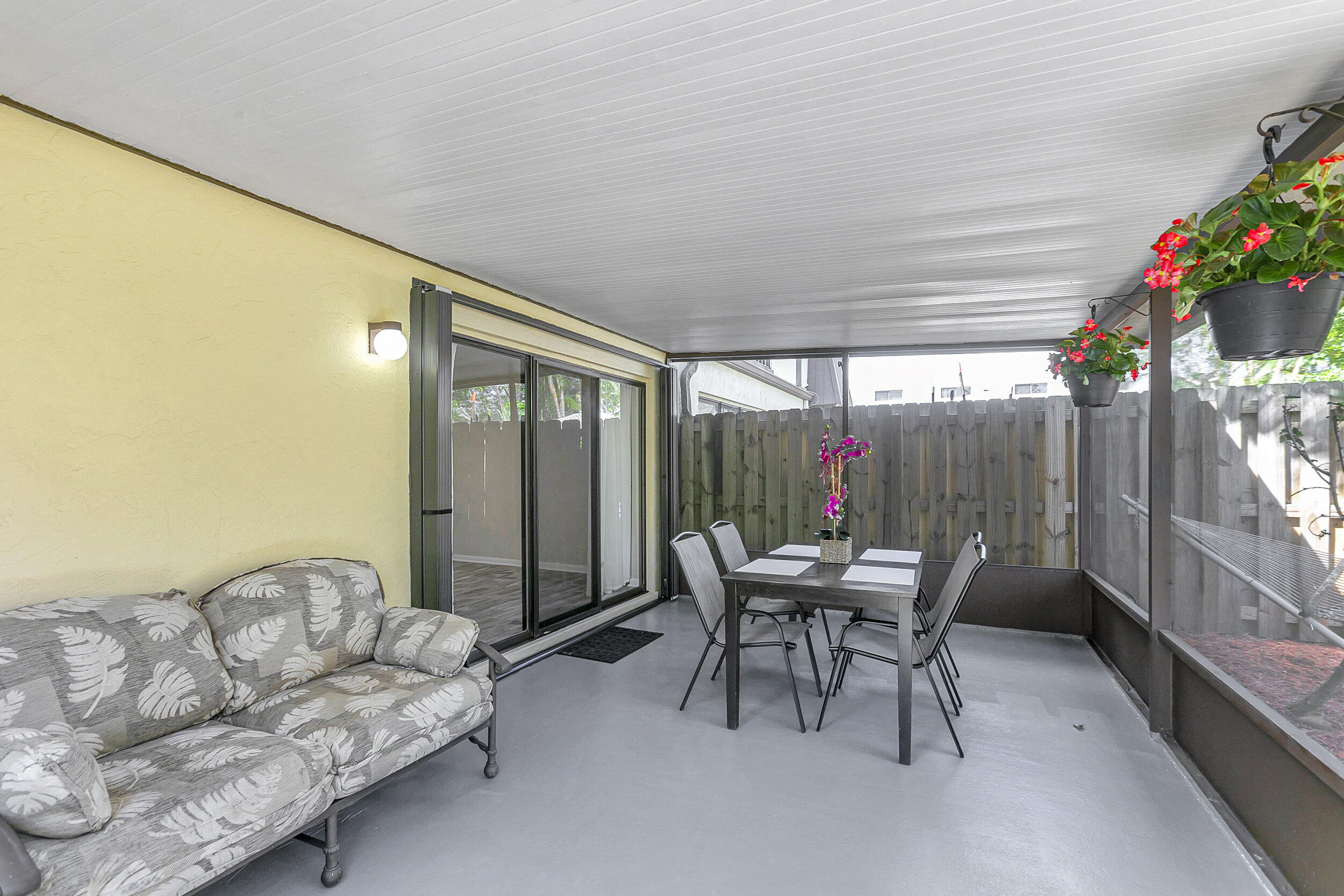 3530 E Gardens B Drive E B