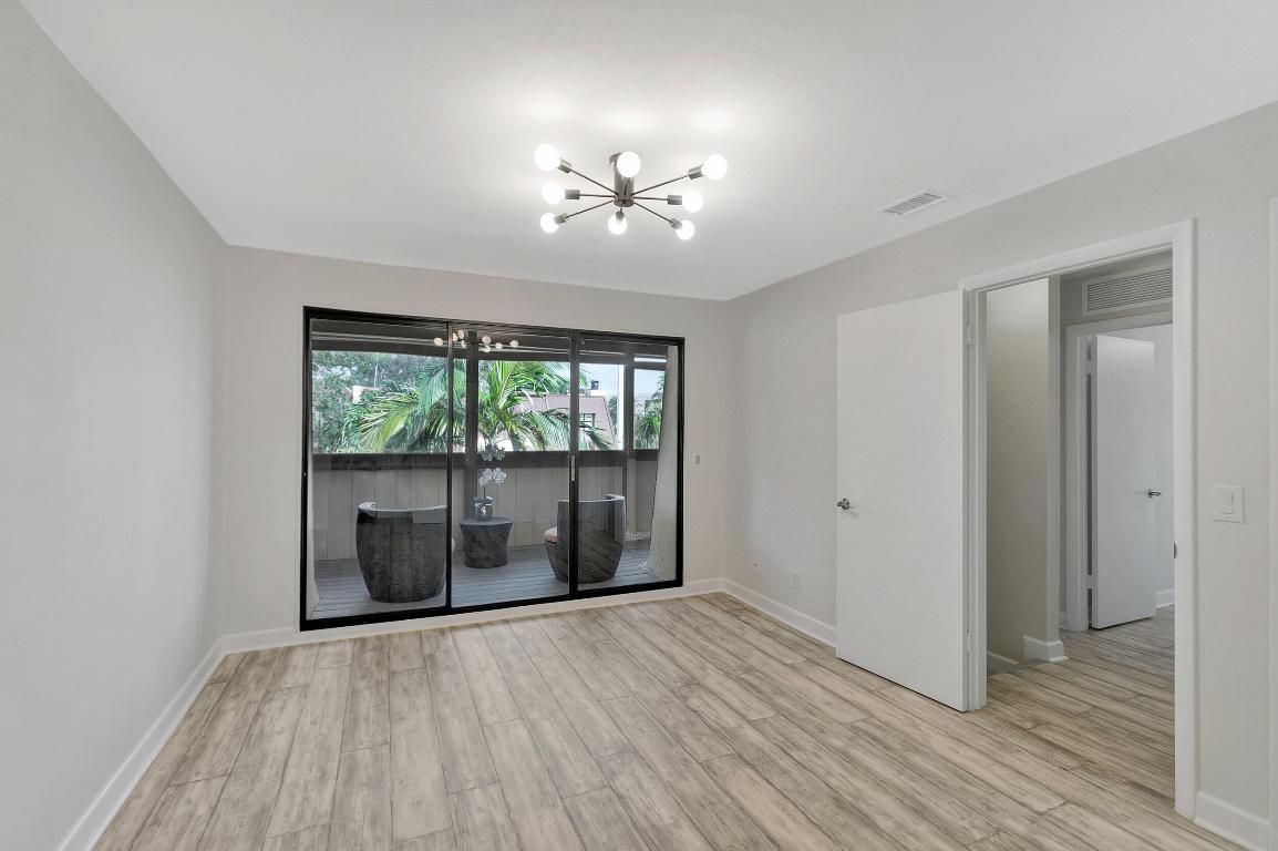 3530 E Gardens B Drive E B