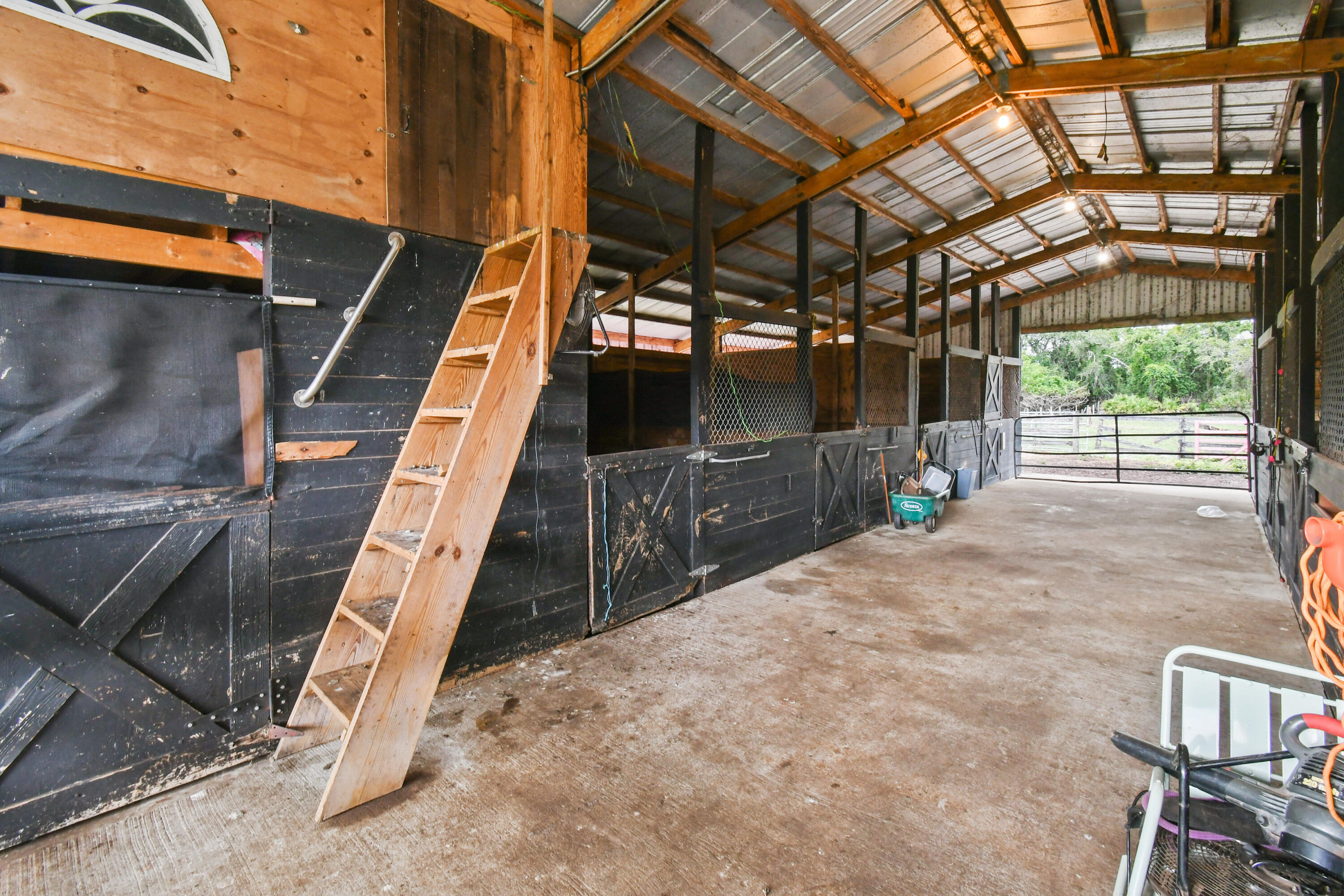 9601 SW Fox Brown Road