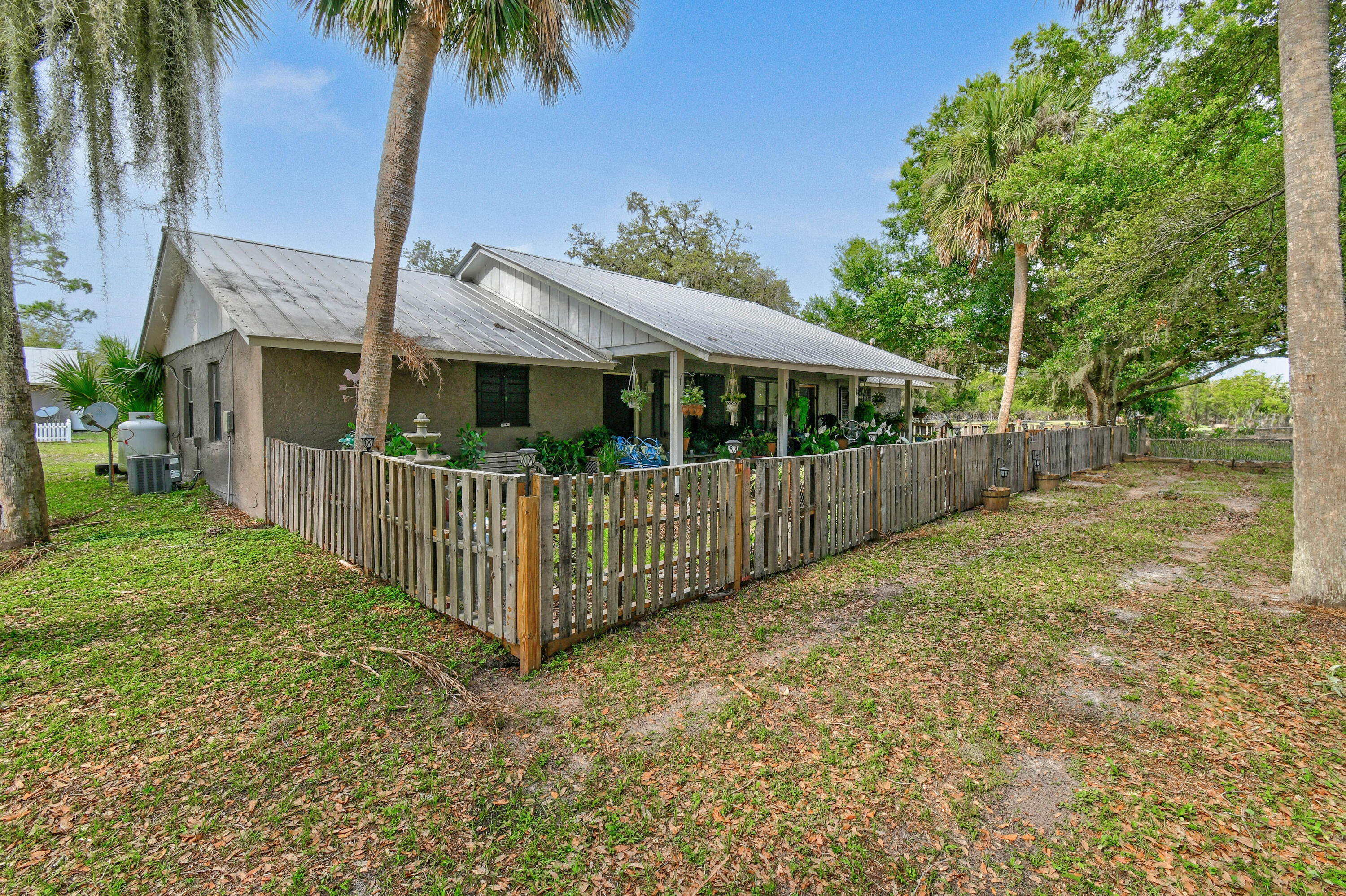 9601 SW Fox Brown Road