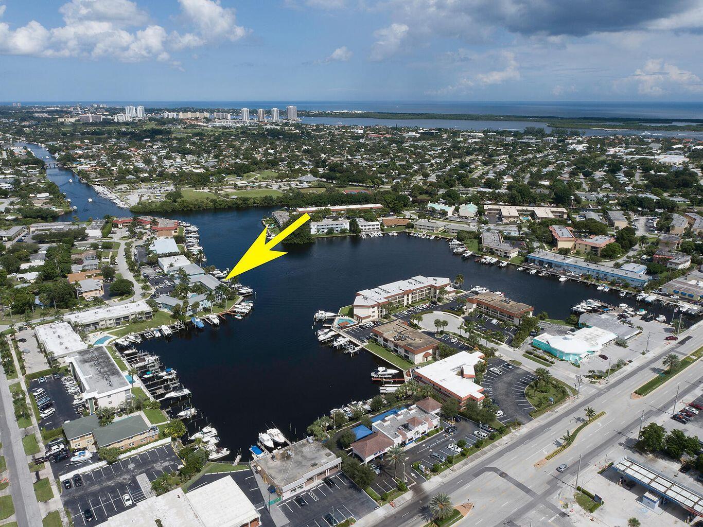 400 Northlake Court 201