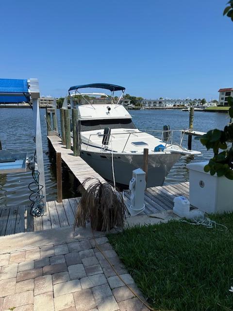 400 Northlake Court 201