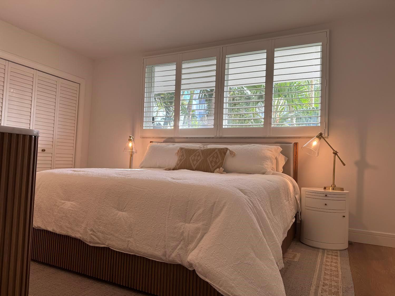 139 Sunrise Avenue 1090