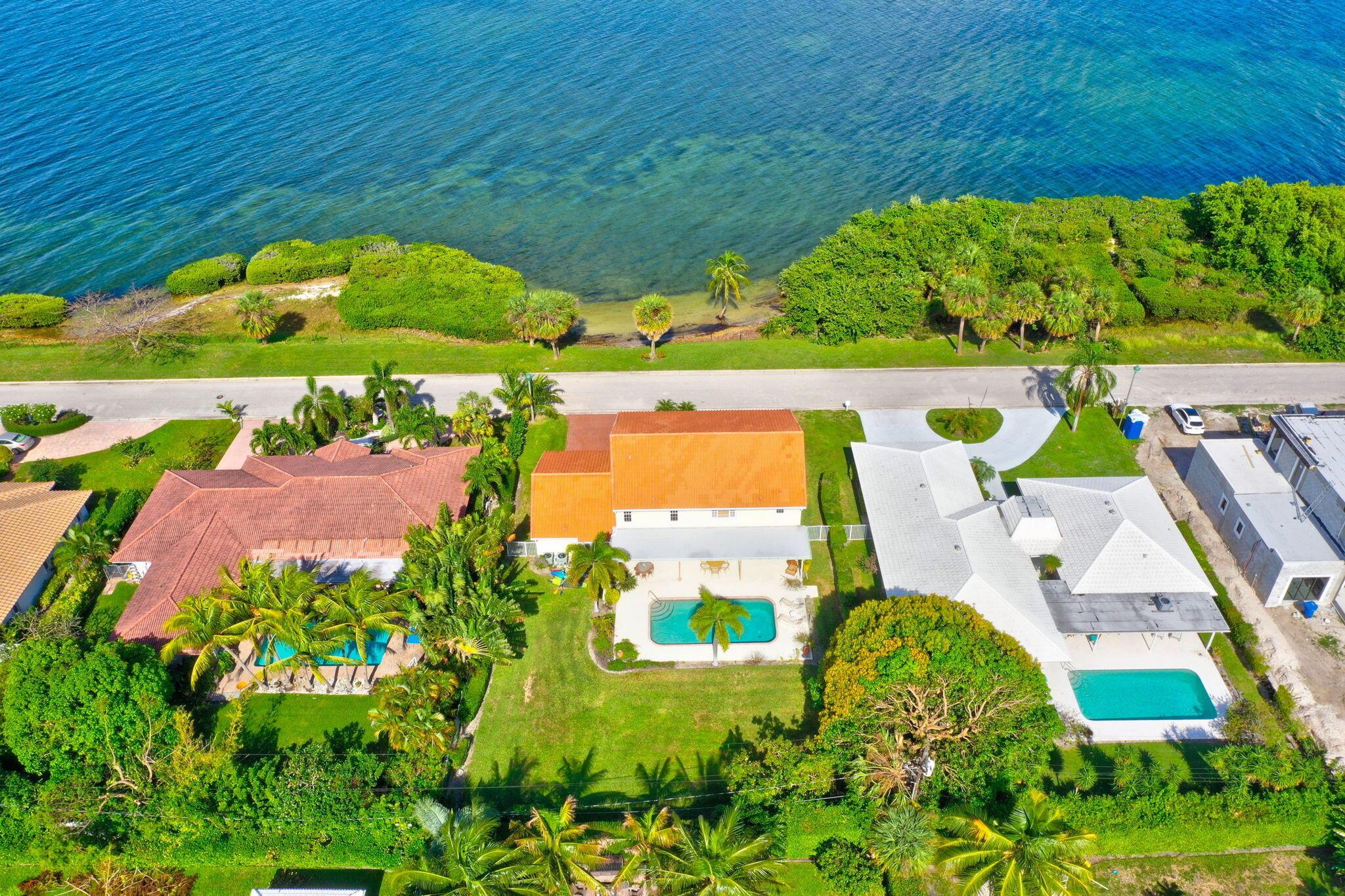 1141 Pine Point Road
