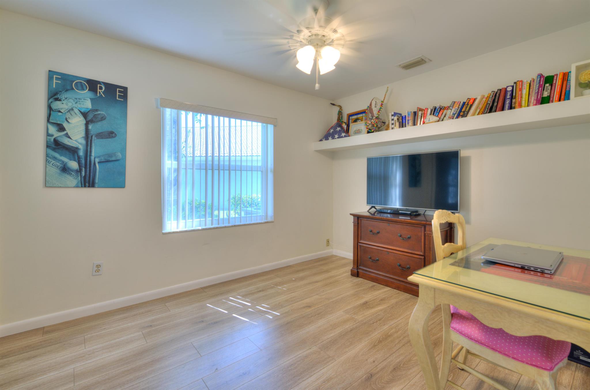 4290 Camrose Lane