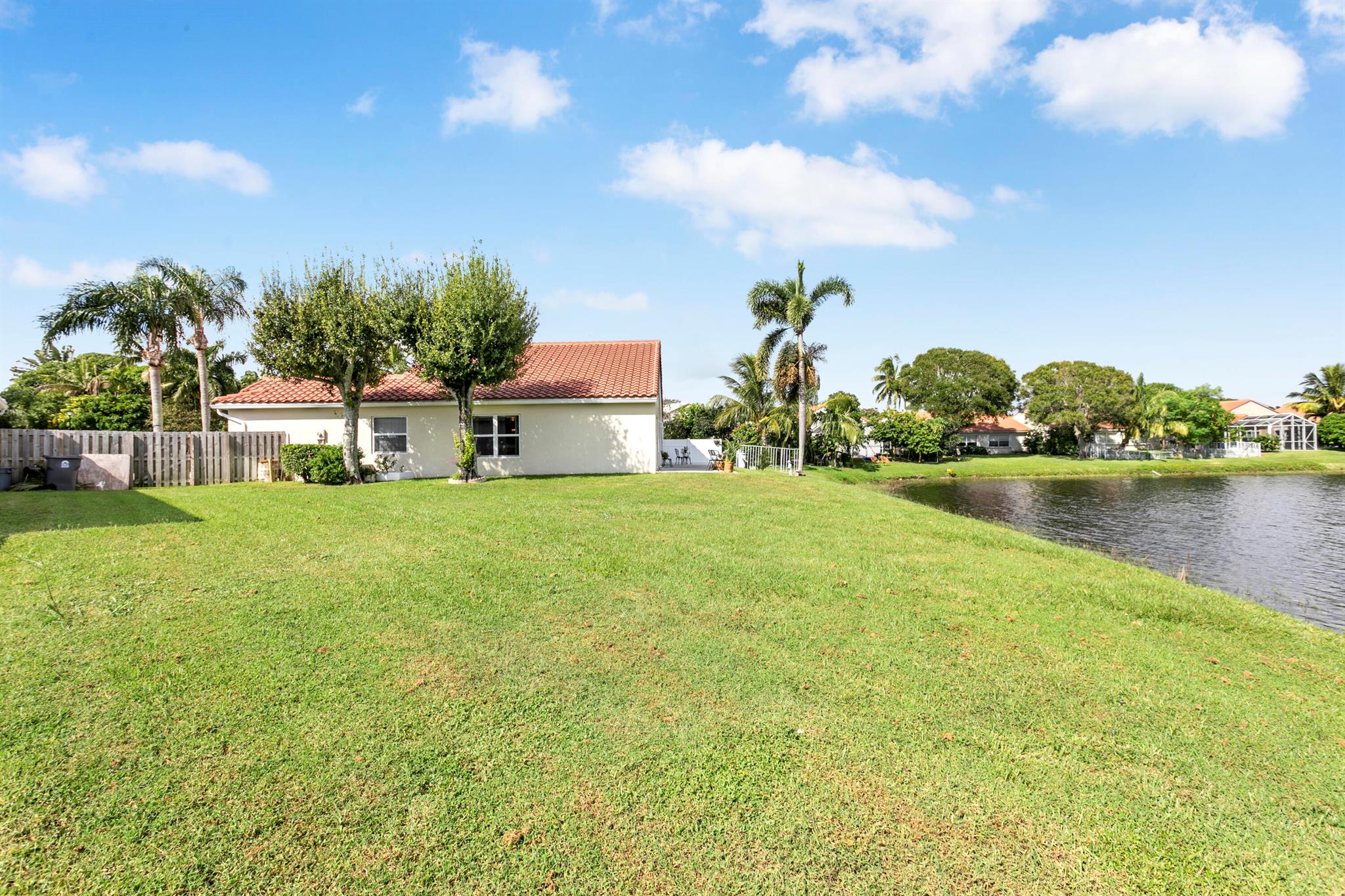 4290 Camrose Lane
