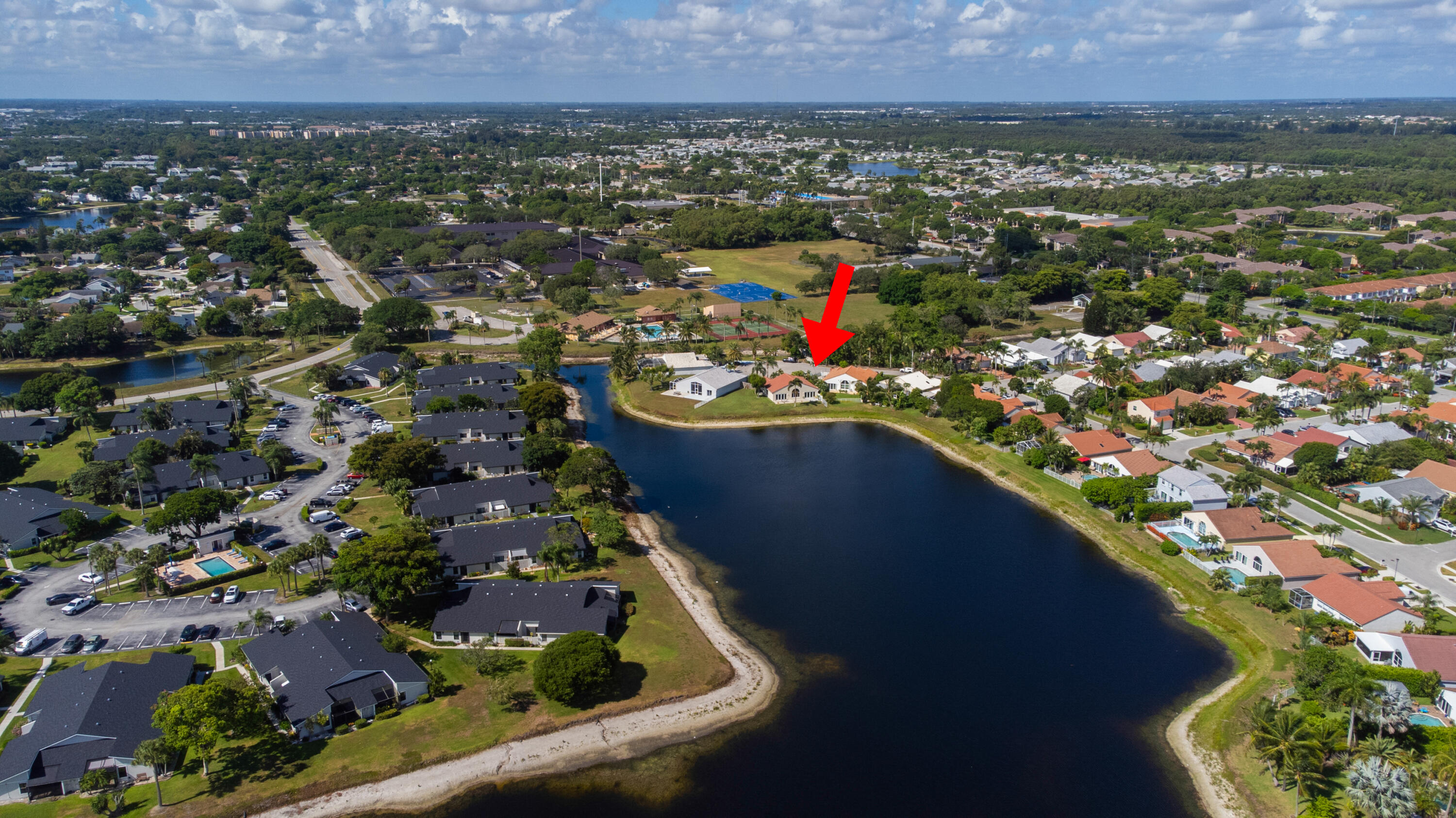 4290 Camrose Lane