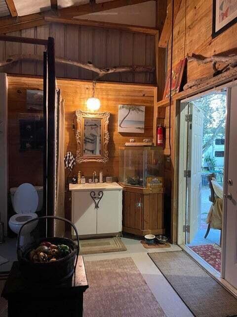 12440 Tangerine Boulevard