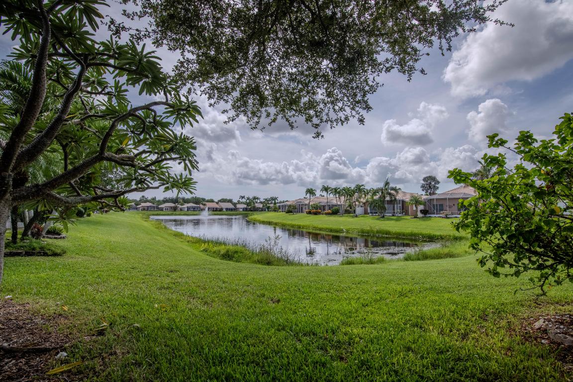 12859 Hamton Lakes Circle Circle