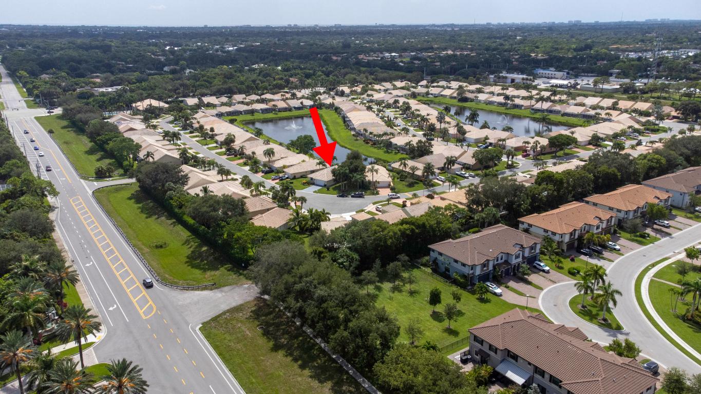 12859 Hamton Lakes Circle Circle