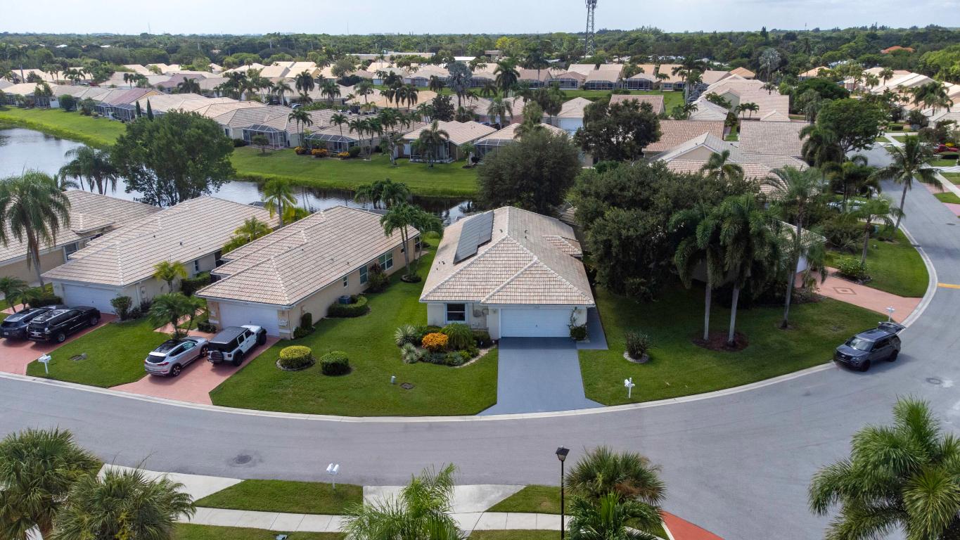 12859 Hamton Lakes Circle Circle