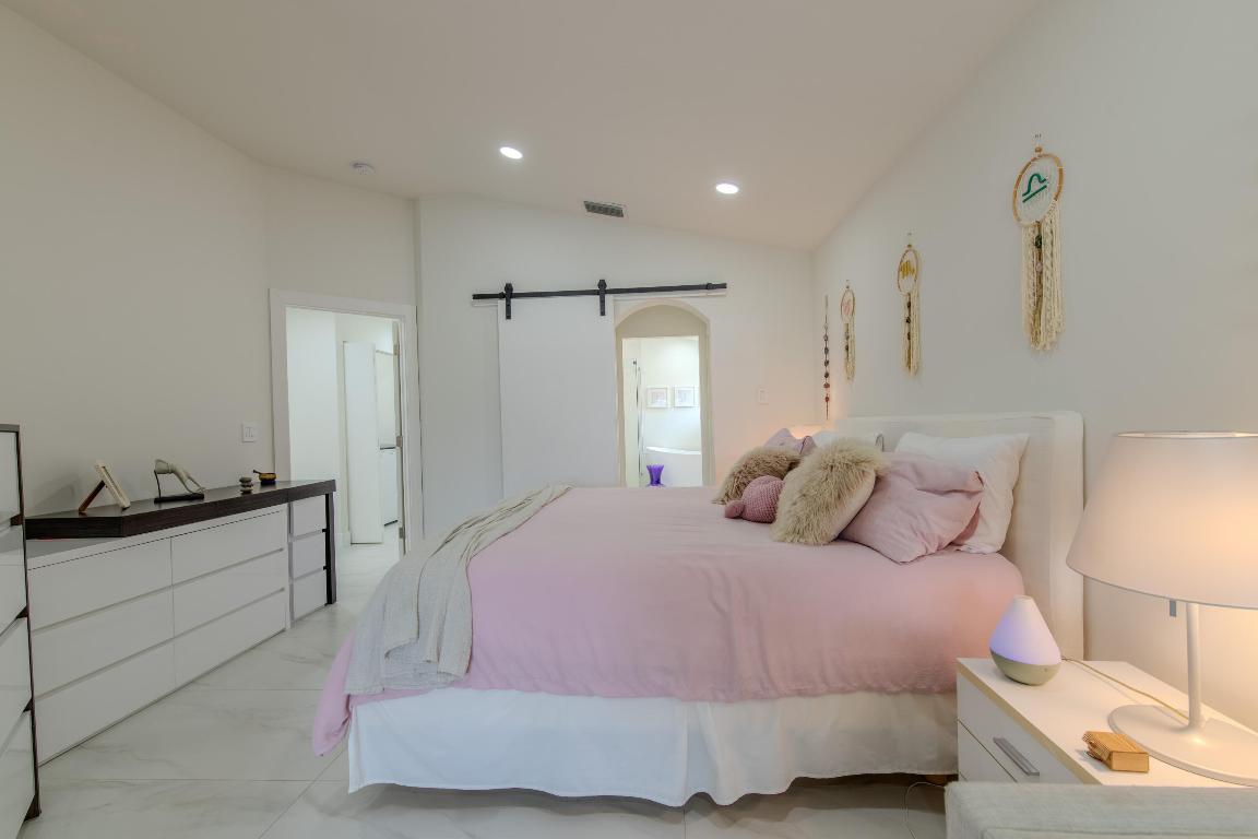 12859 Hamton Lakes Circle Circle