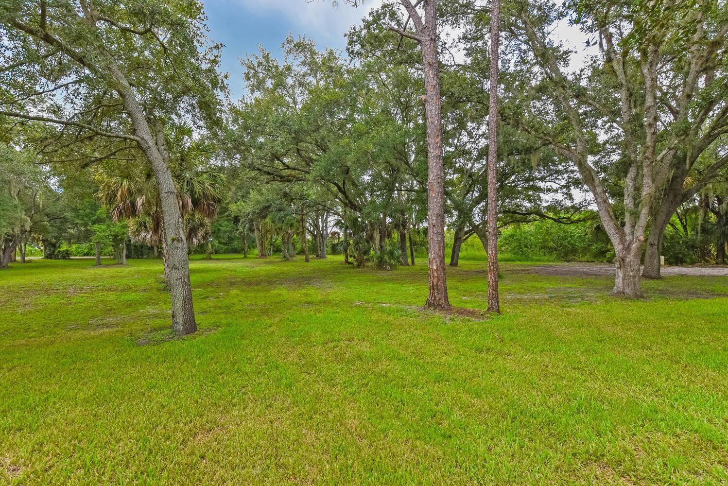 16301 SW Kanner Highway