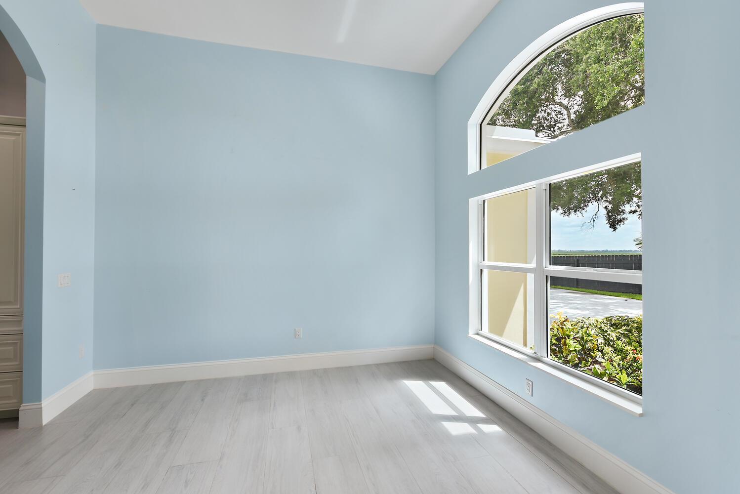 16301 SW Kanner Highway