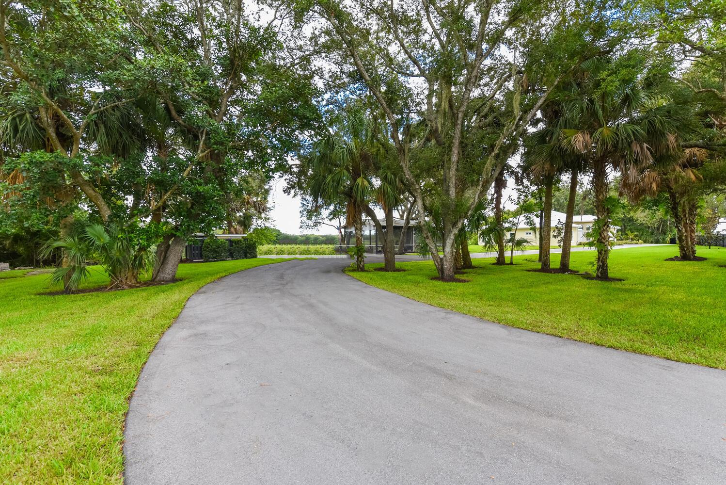 16301 SW Kanner Highway