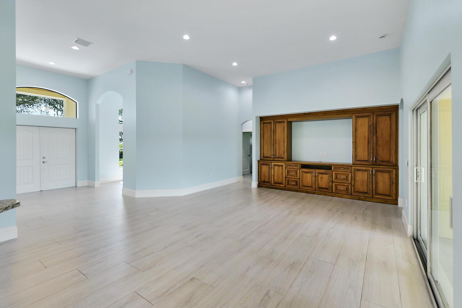 16301 SW Kanner Highway