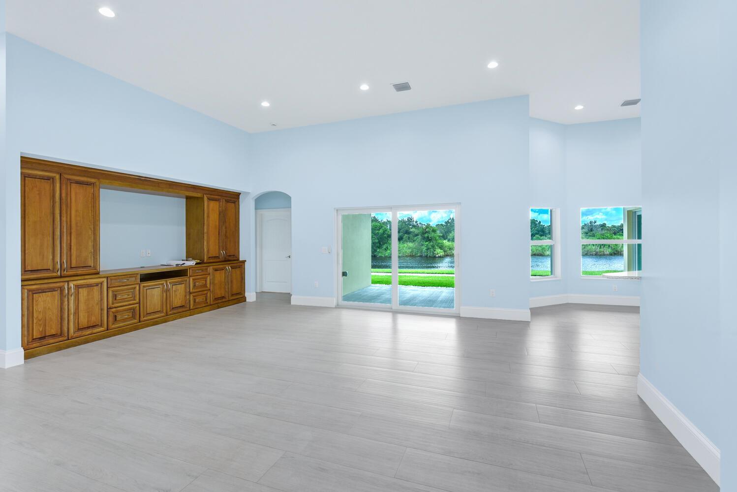 16301 SW Kanner Highway