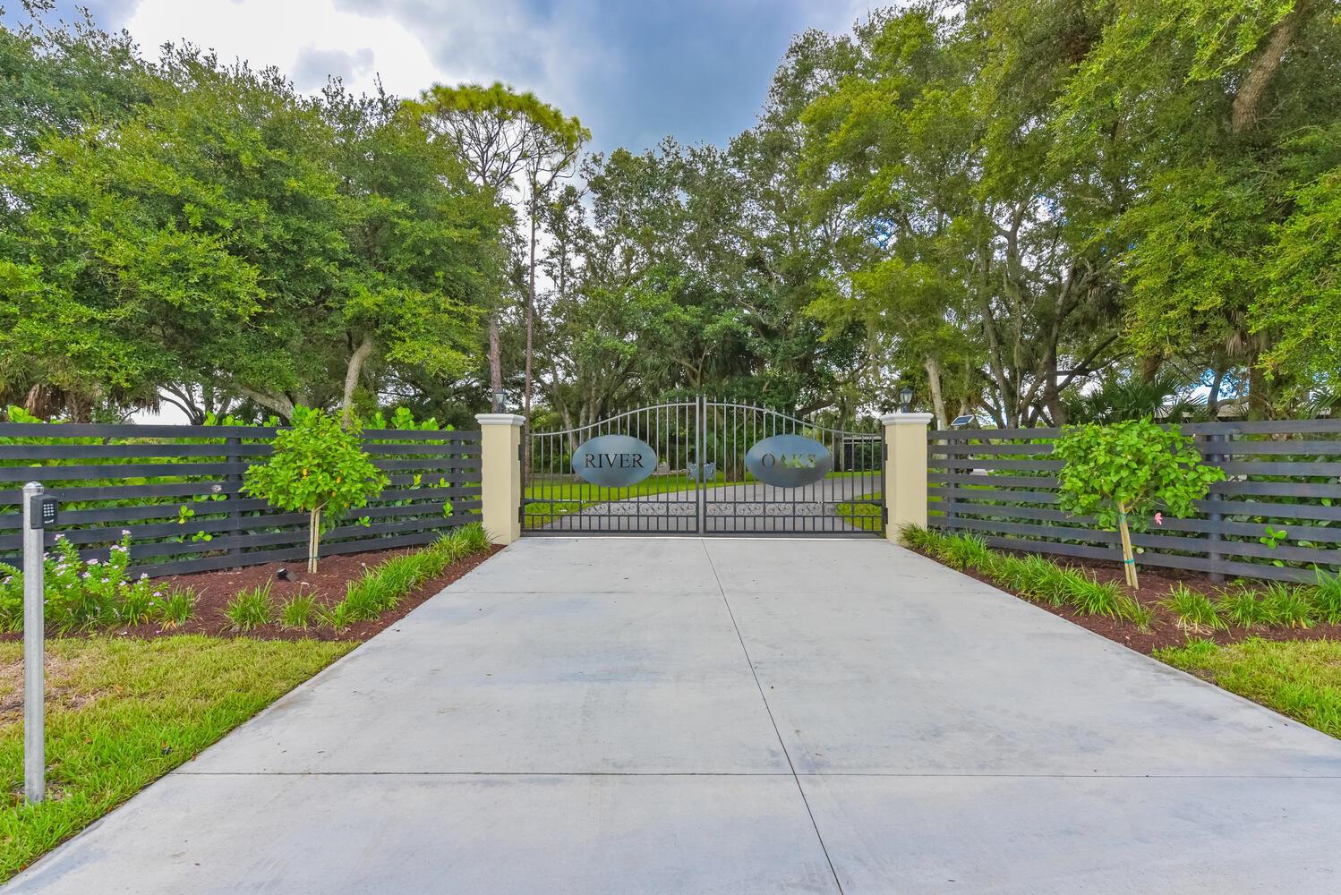 16301 SW Kanner Highway