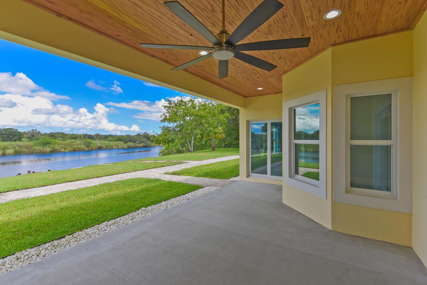 16301 SW Kanner Highway