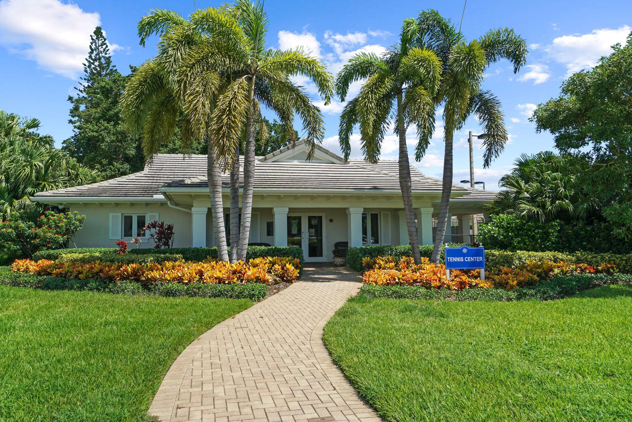 400 Northlake Drive