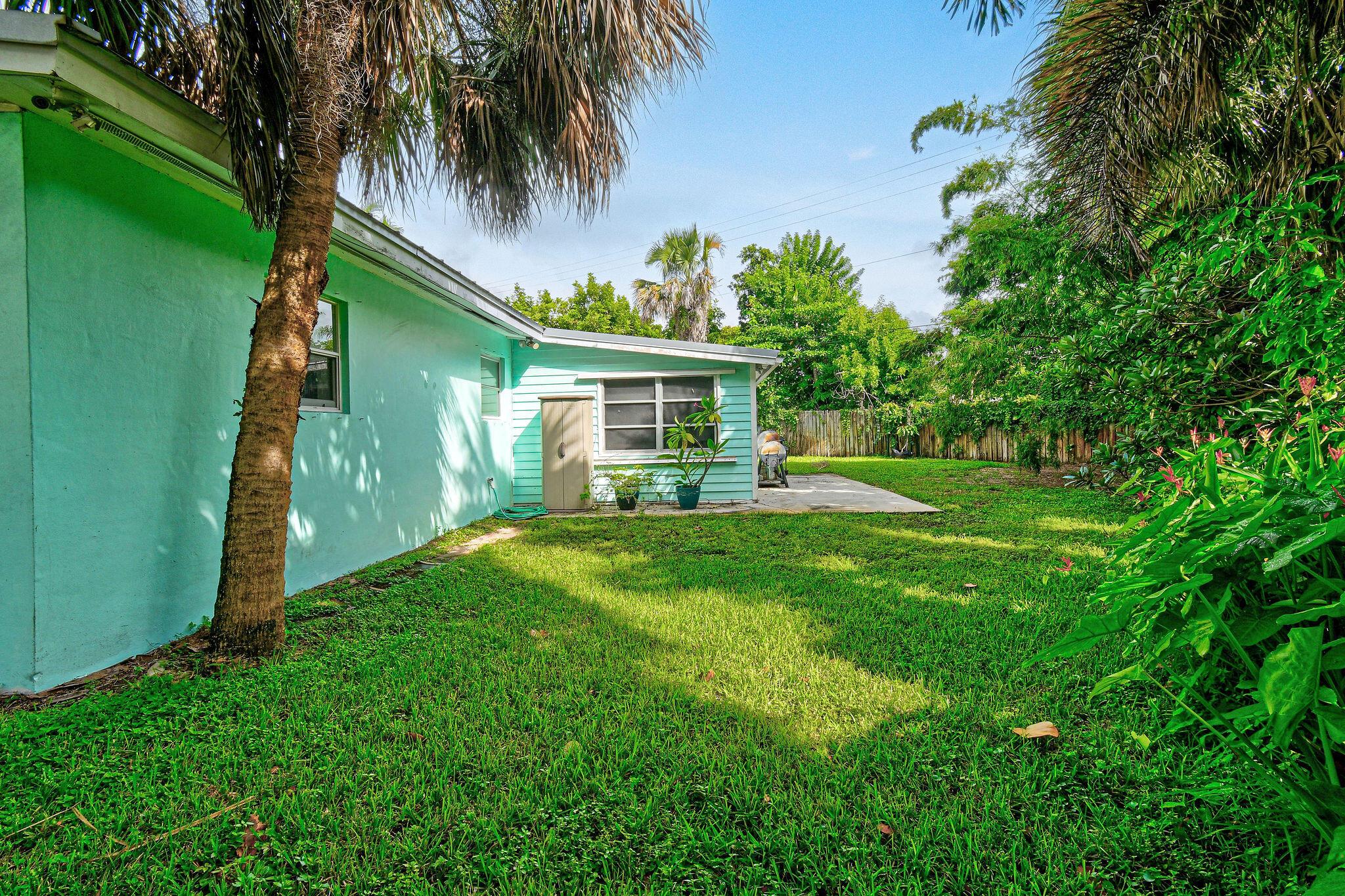 400 Northlake Drive