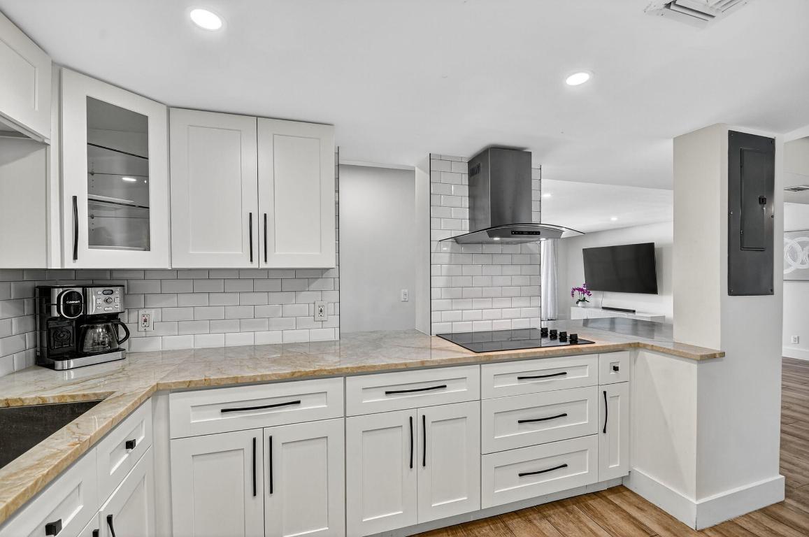 3610 S Ocean 608 Boulevard 608