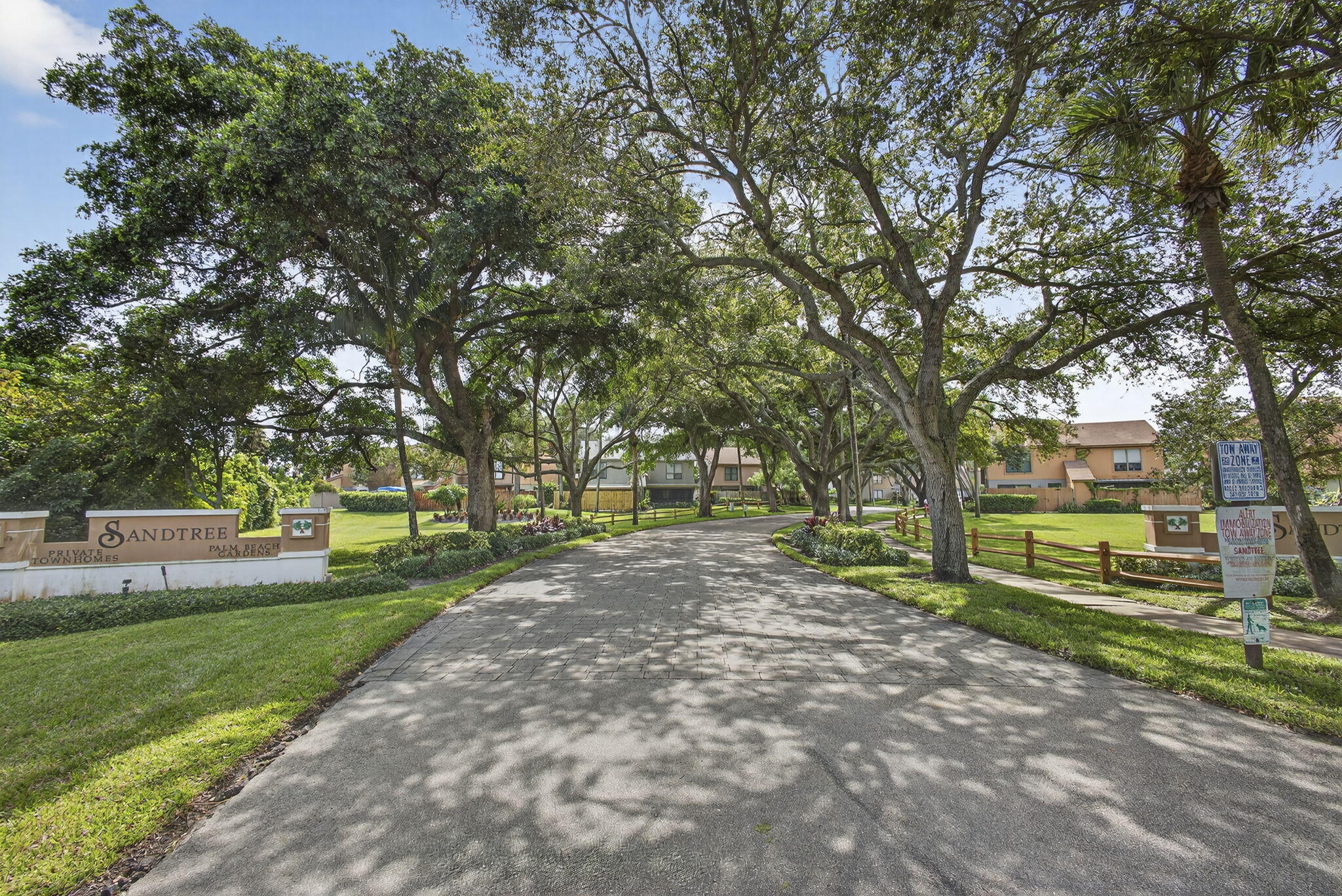 323 Sandtree Drive