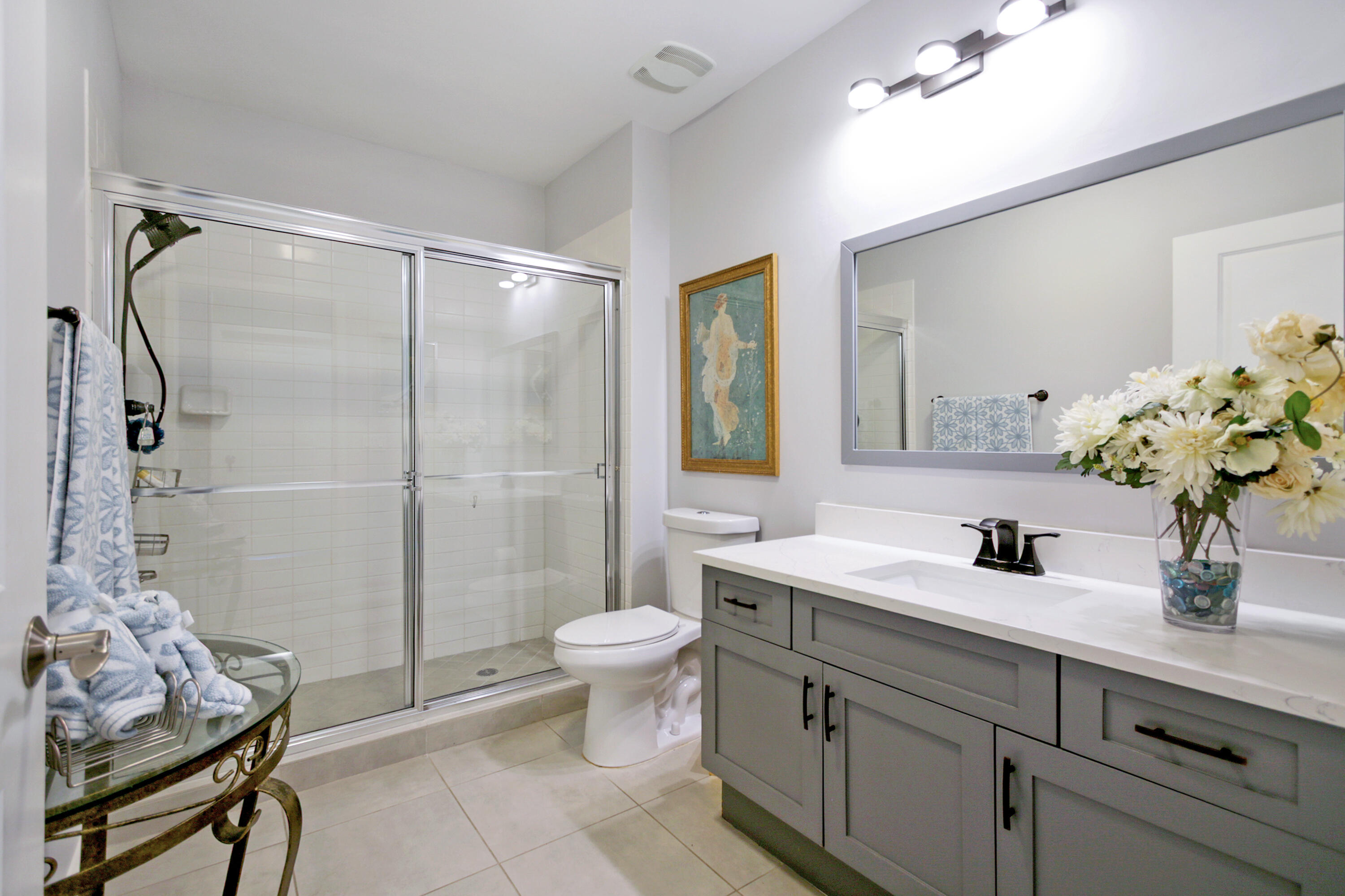 300 S Australian Avenue 1219