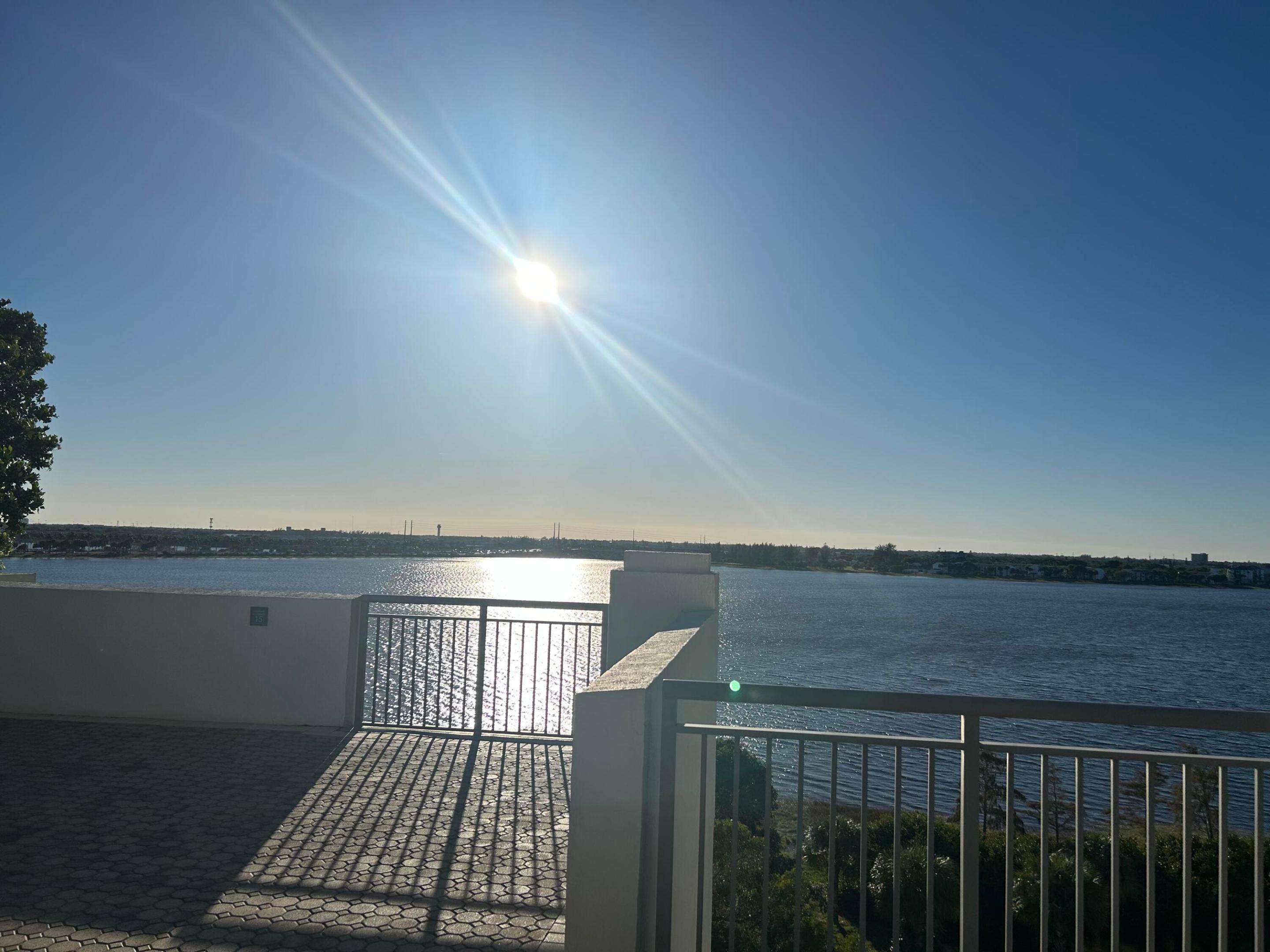 300 S Australian Avenue 1219