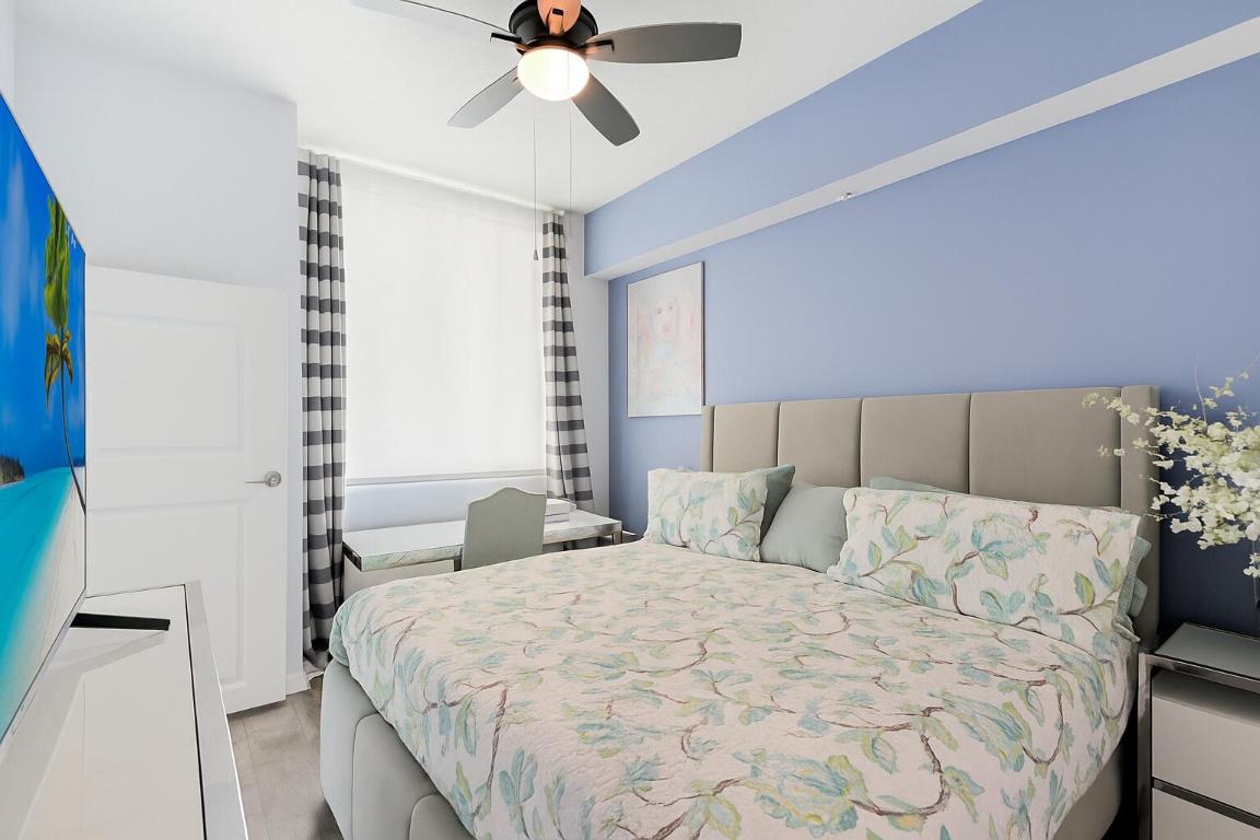 300 S Australian Avenue 1219