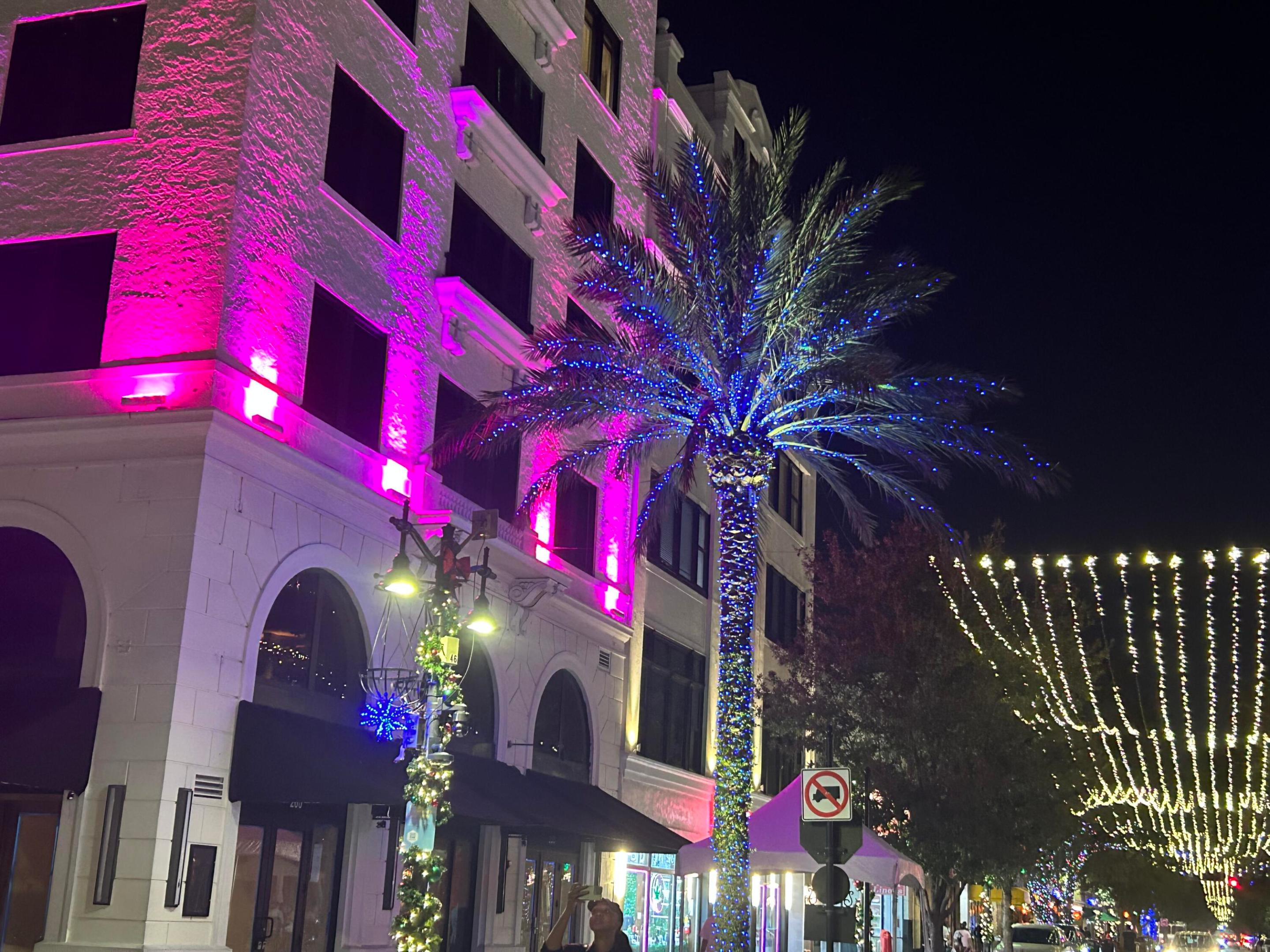 300 S Australian Avenue 1219