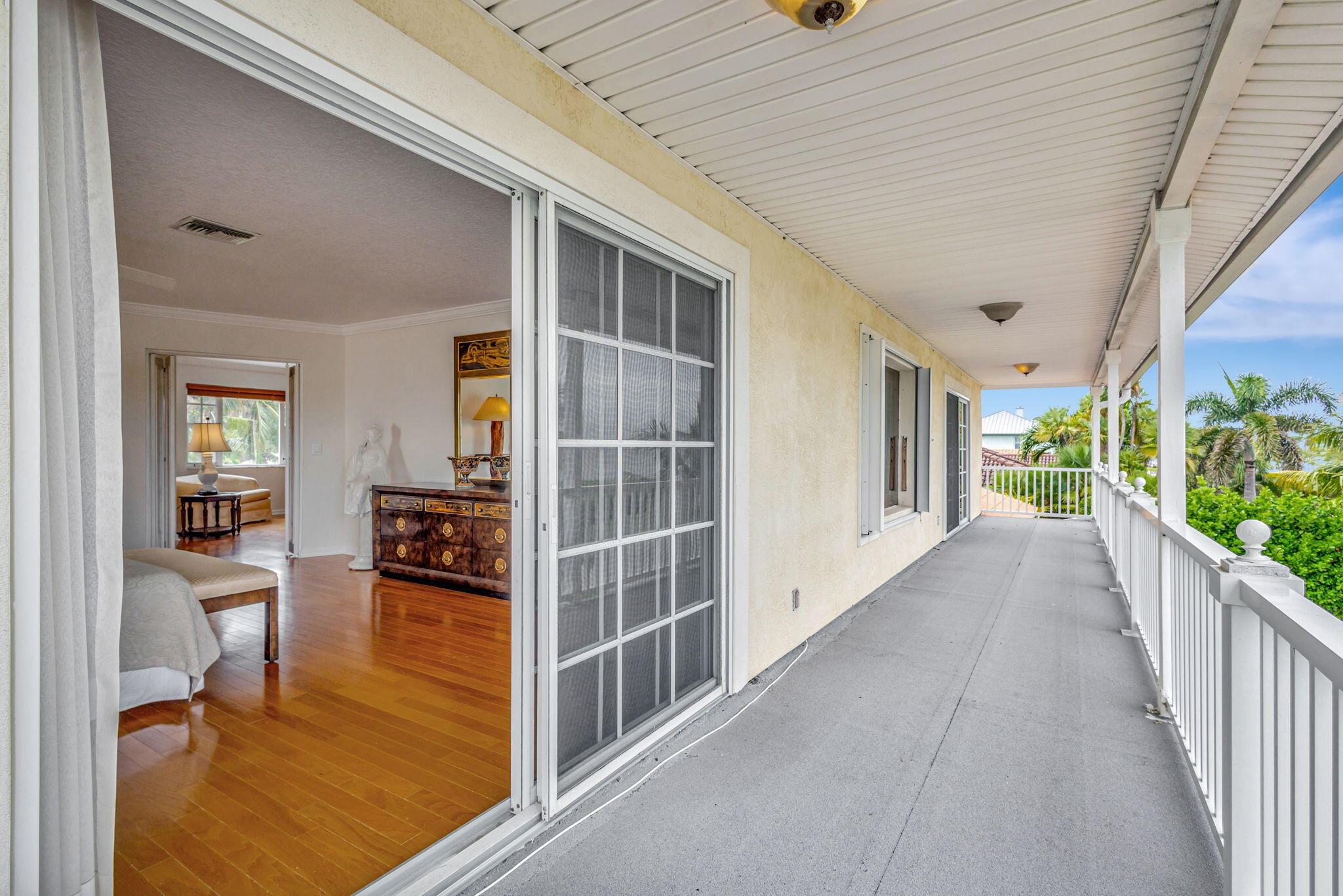 1141 Pine Point Road