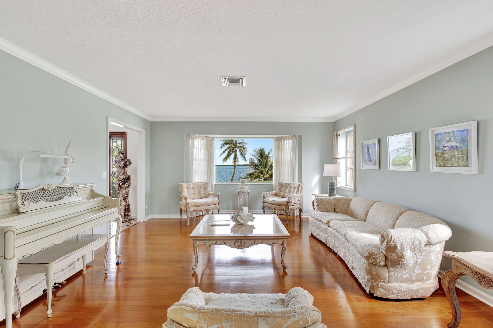 1141 Pine Point Road