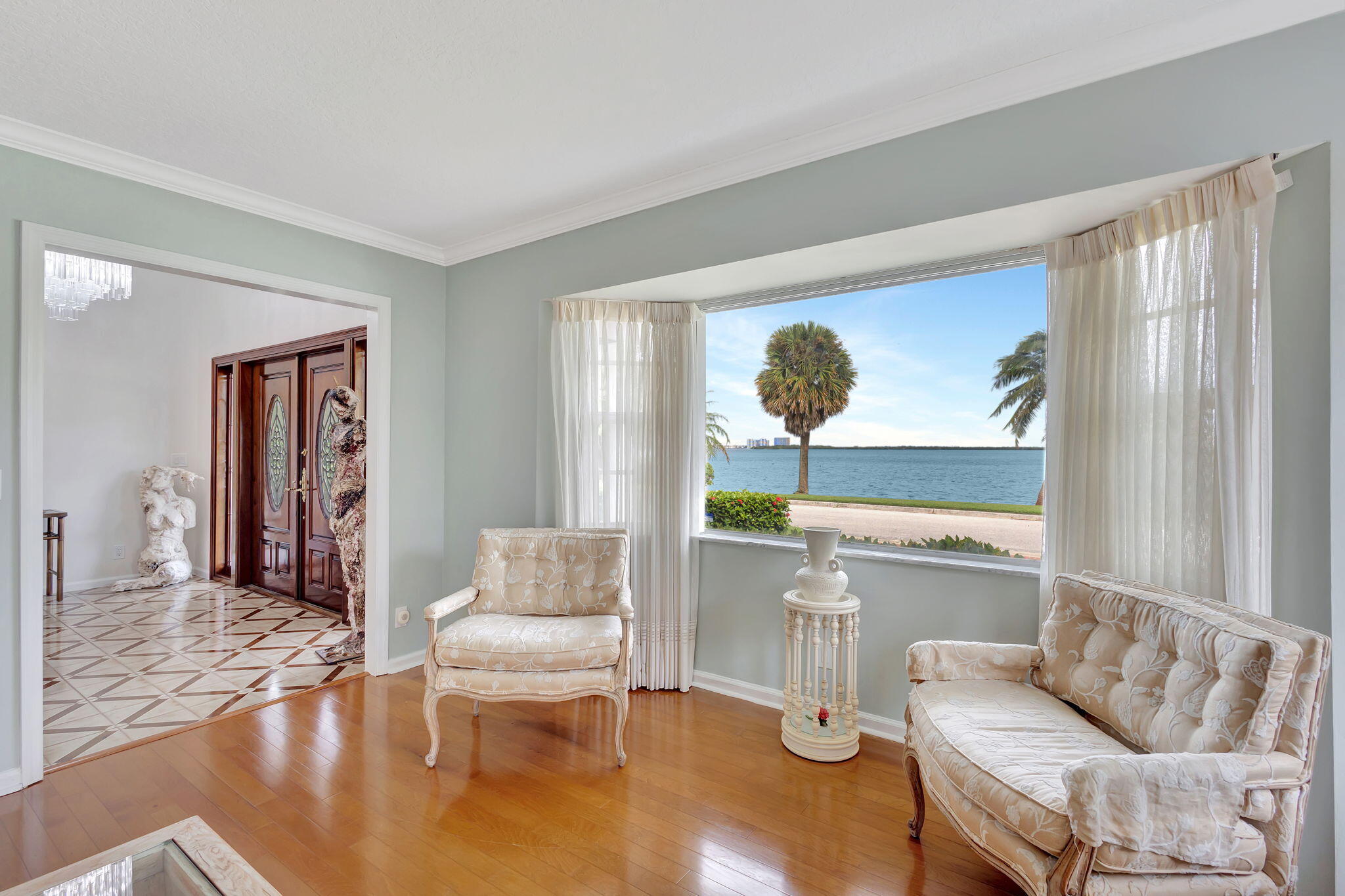 1141 Pine Point Road