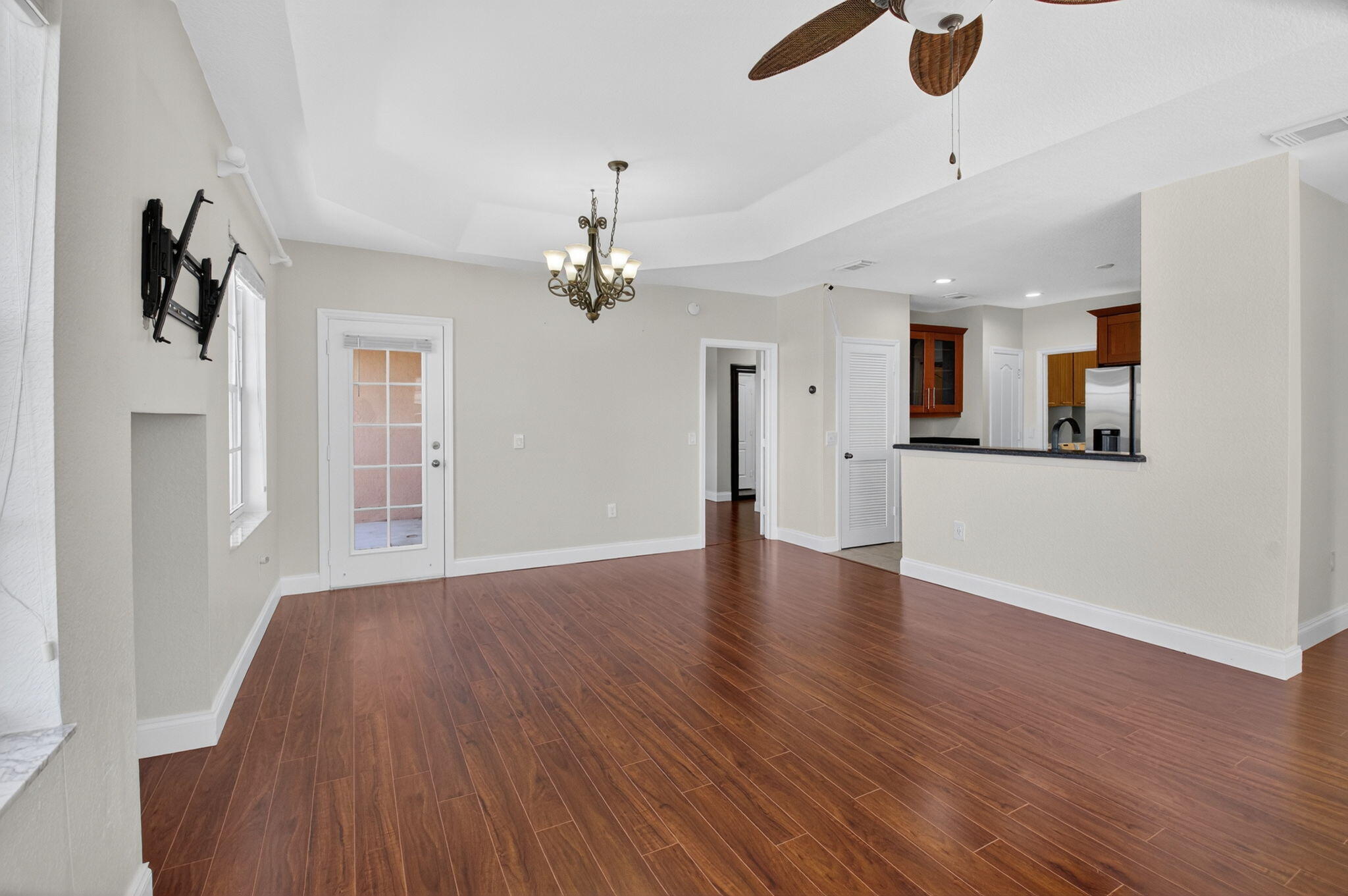 1301 Belmont Place