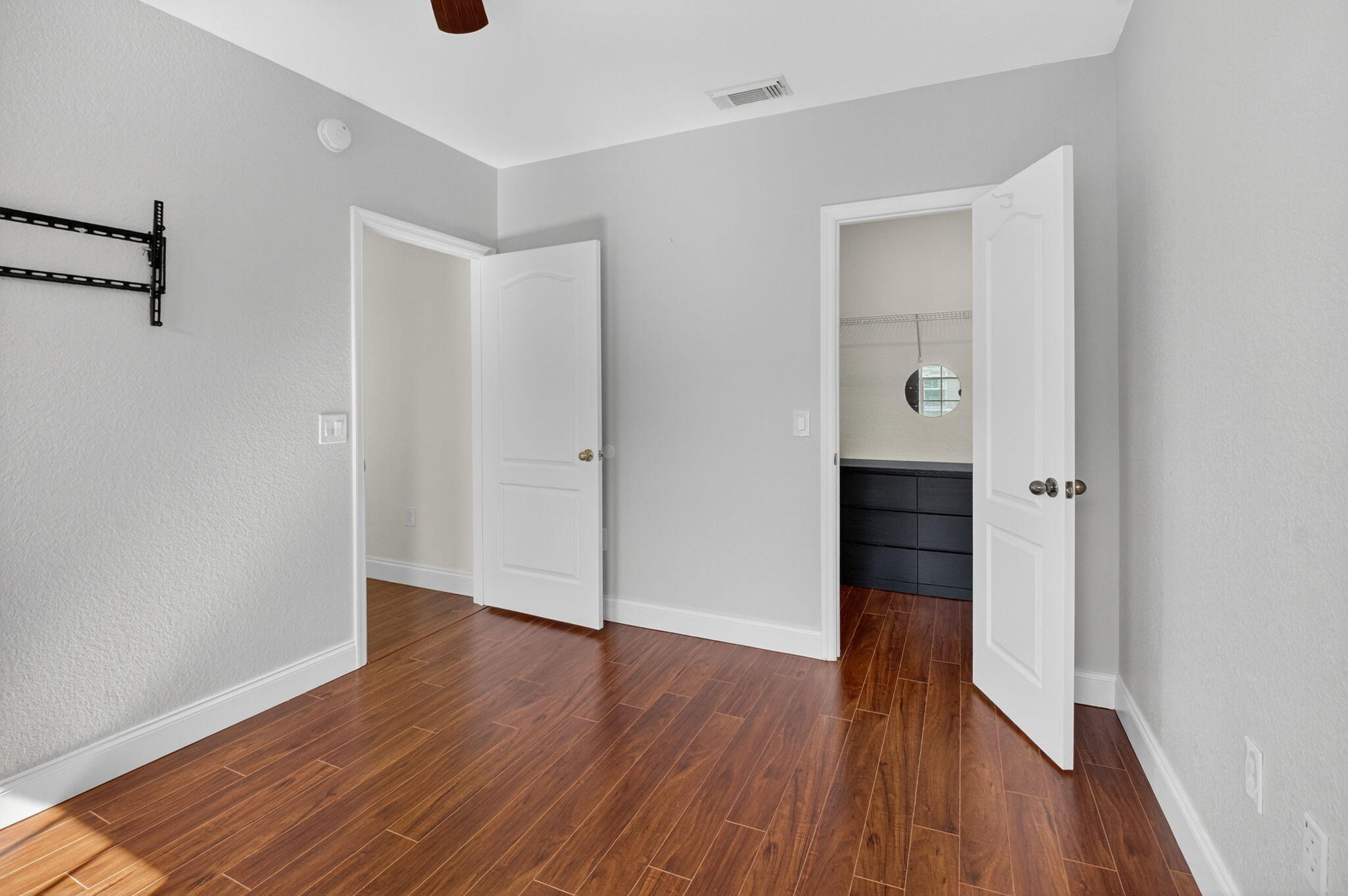1301 Belmont Place