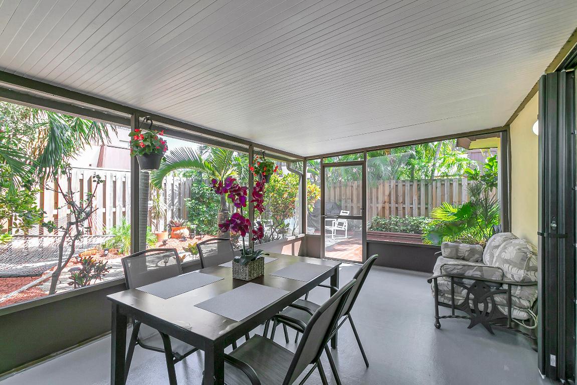 3530 E Gardens East Drive E B