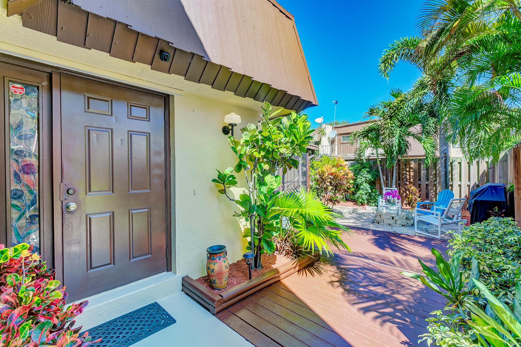 3530 E Gardens East Drive E B