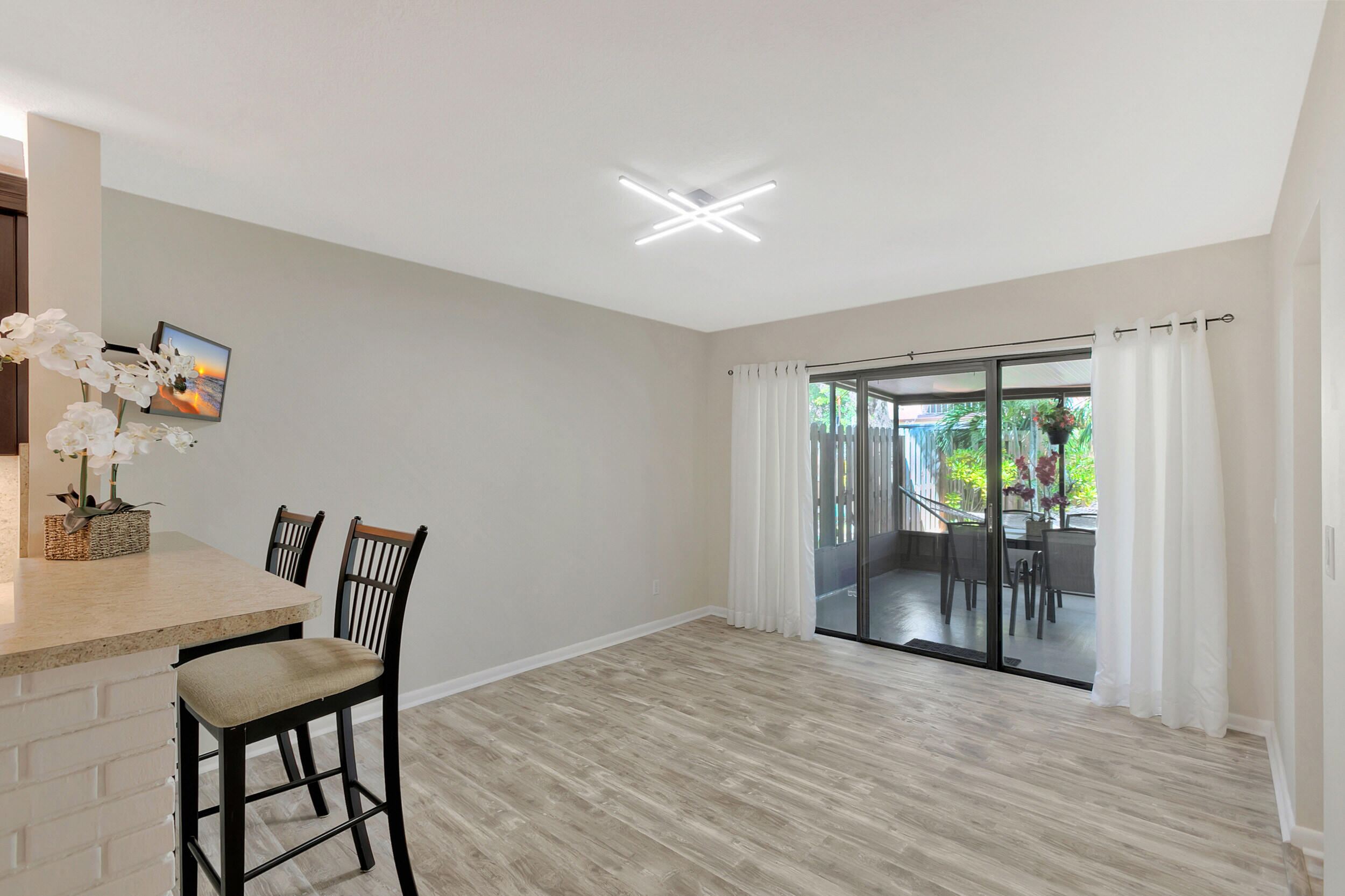 3530 E Gardens East Drive E B