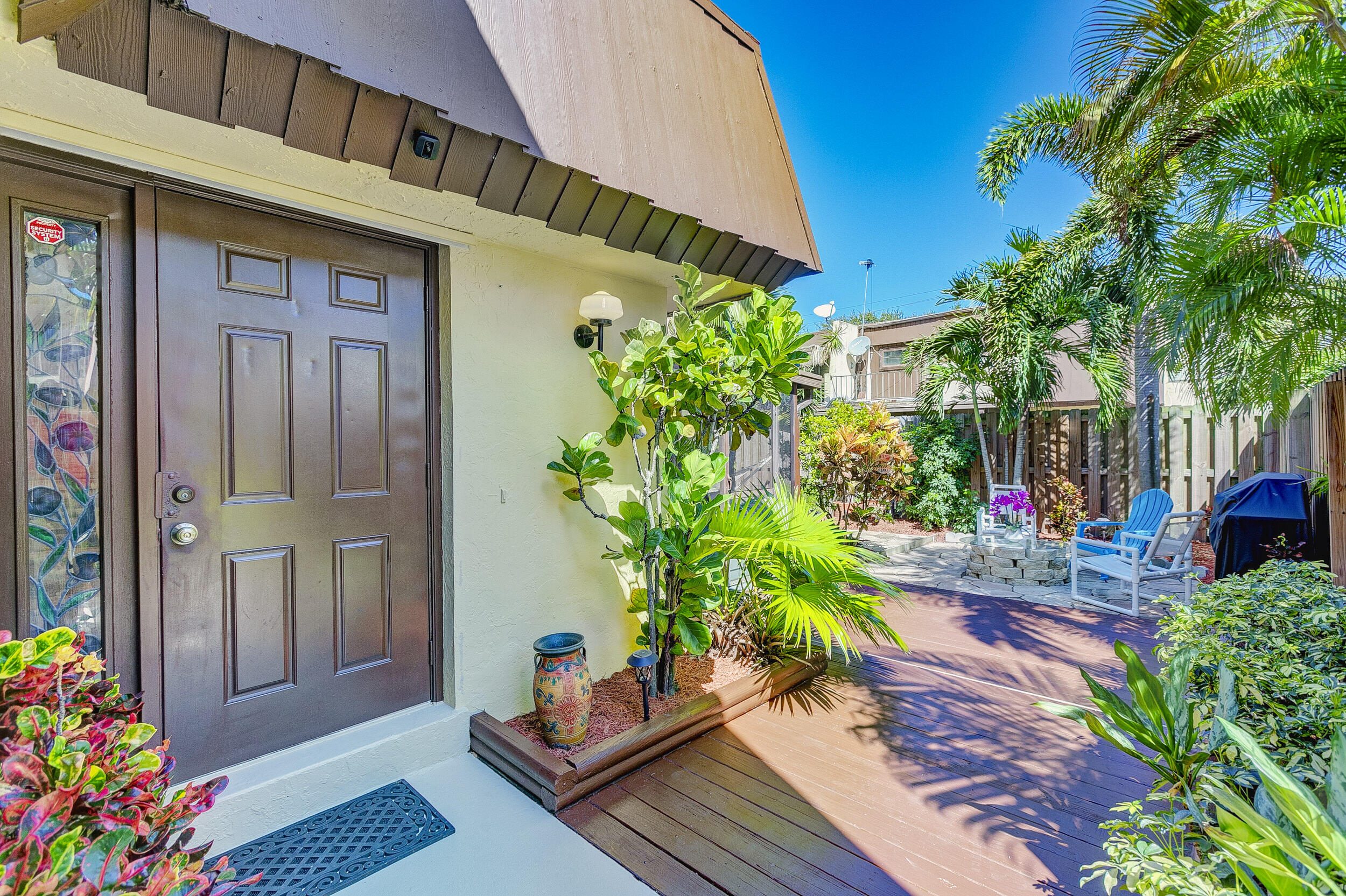 3530 E Gardens East Drive E B