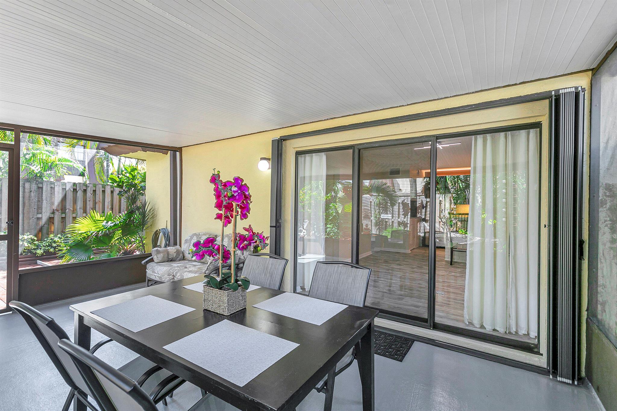 3530 E Gardens East Drive E B