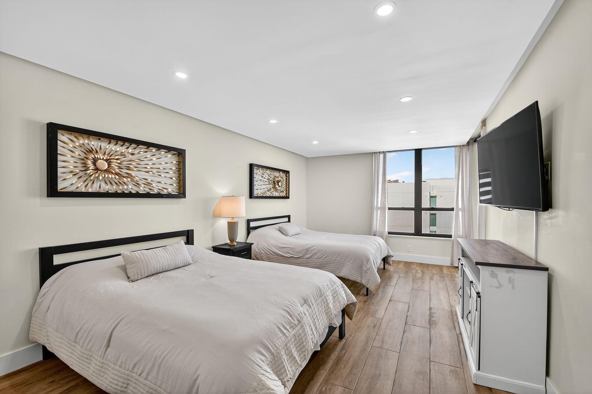 3610 S Ocean 608 Boulevard 608